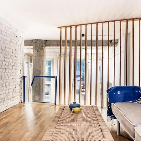 Apartment Gallery Loft, Creative Oasis In The Heart Of